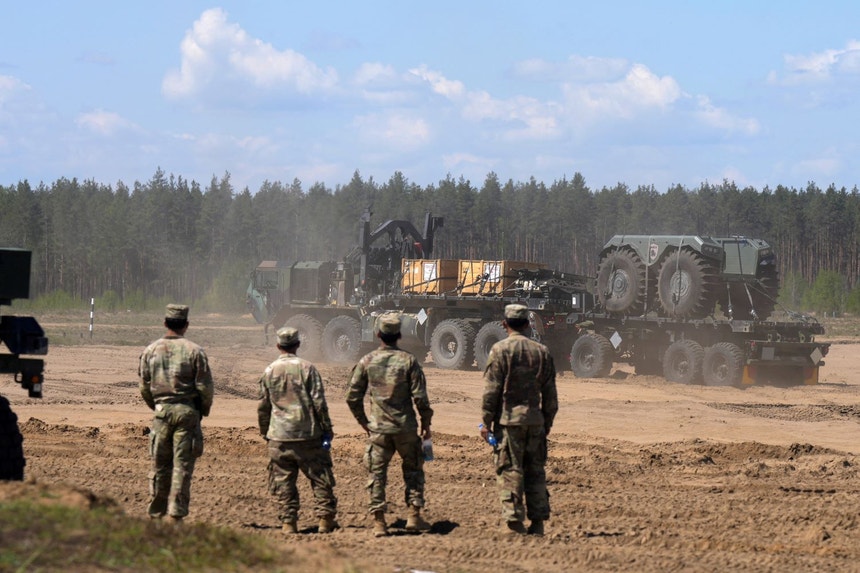 NATO. Capacidades europeias deverão equilibrar retirada de 5.000 soldados dos EUA