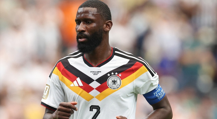 Imagem de Rudiger renova com o Real Madrid