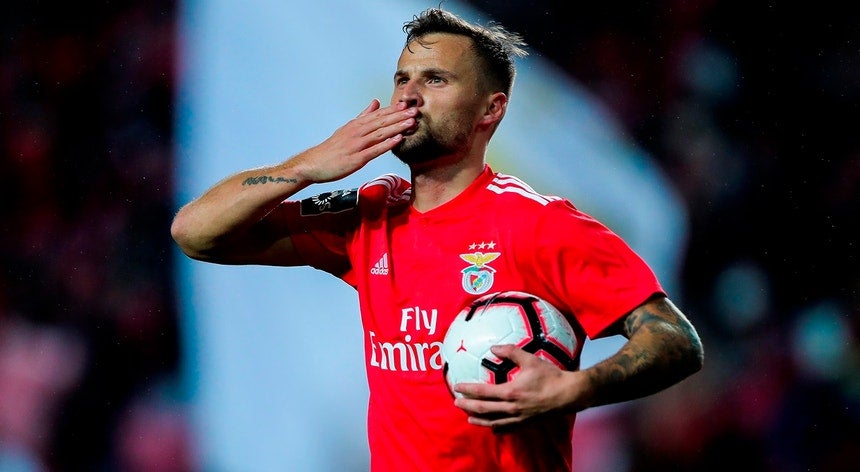 Seferovic nos convocados do Benfica para receção ao Tondela, Yaremchuk de fora - Vimarsana News