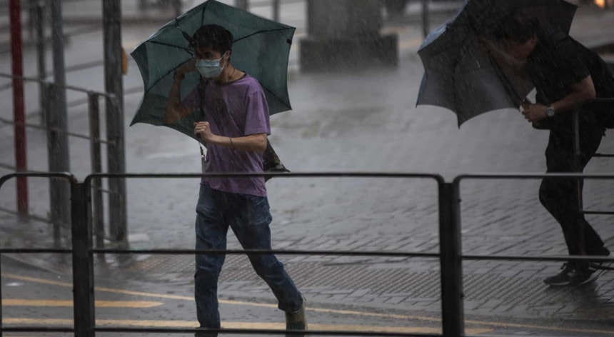 Macau respira de alívio com o afastamento do ciclone tropical Sinkalu
