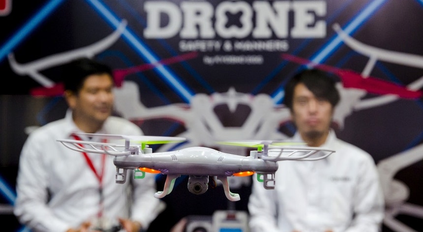 Os "drones" estão entre os mais procurados na internet como presente de natal
