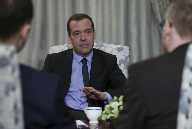 O primeiro ministro russo, Dmitri Medvedev, avisou para a possibilidade da guuerra civil síria degenerar para um conflito mundial Foto: Reuters