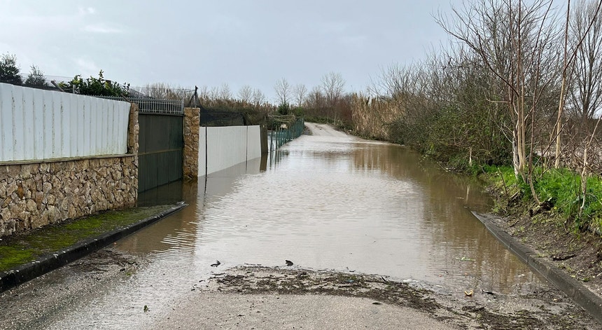 Imagem ilustrativa: Pós-depressão Kristin. A resposta aos danos e a evolução do estado do tempo ao