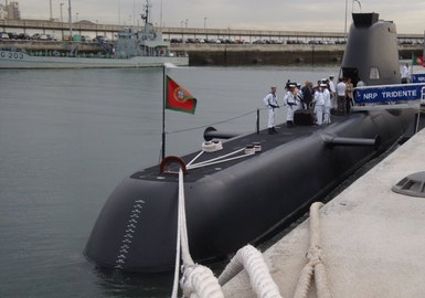 O Departamento Central de Investigação e Ação Penal continua a investigar o processo principal relacionado com a compra, em 2004, de dois submarinos
