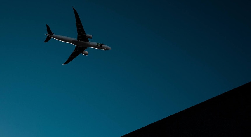 Missão de repatriamento retirou 131 portugueses dos Emirados Árabes Unidos