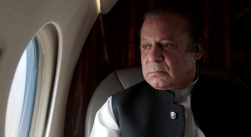 Executivo paquistanês é forçado a escolher um substituto para Nawaz Sharif até às próximas eleições
