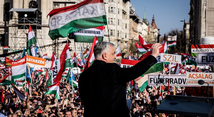 Imagem de Hungria prepara-se para ir às urnas