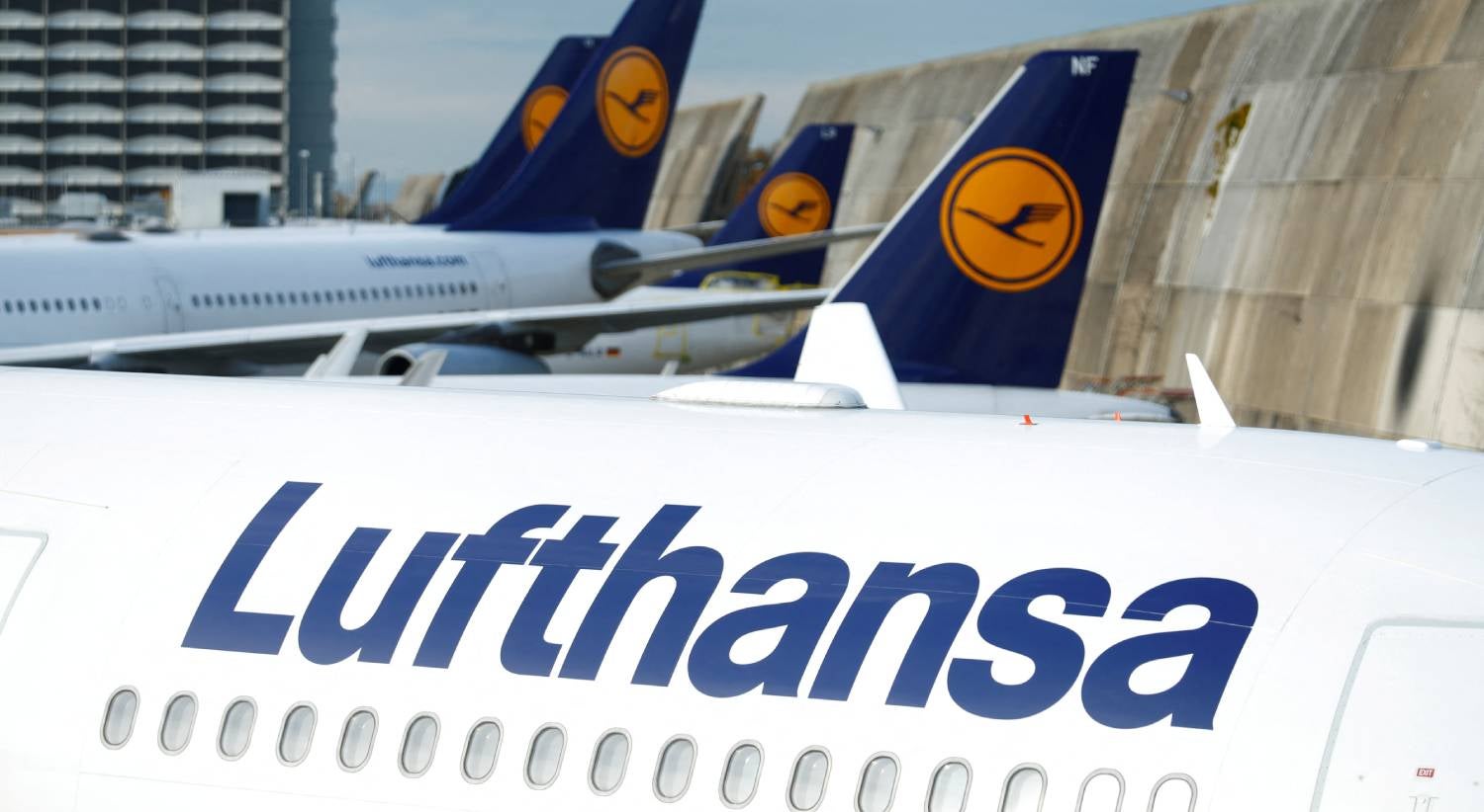 Lufthansa entrega proposta não vinculativa de compra da TAP