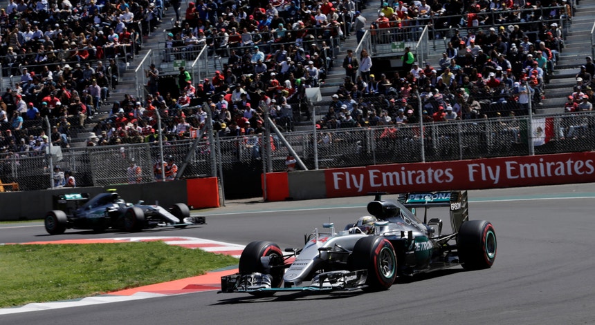 Hamilton e Rosberg, dobradinha no México 
