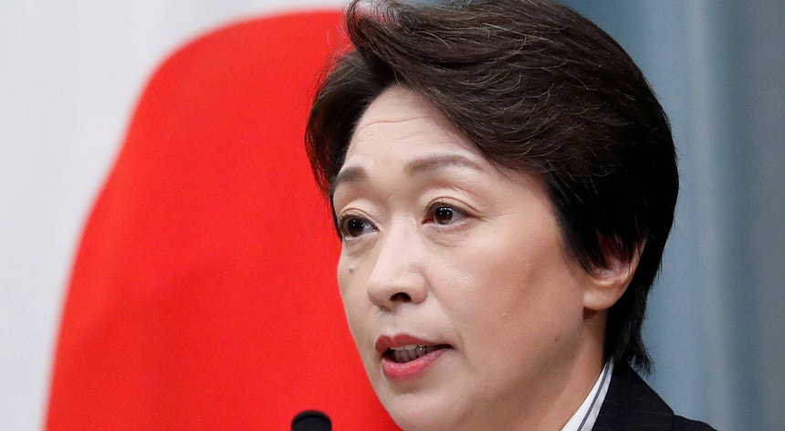A ministra encarregada do evento, Seiko Hashimoto, avisa que serão precisas 10 mil pessoas entre médicos e enfermeiros para trabalhar nos Jogos
