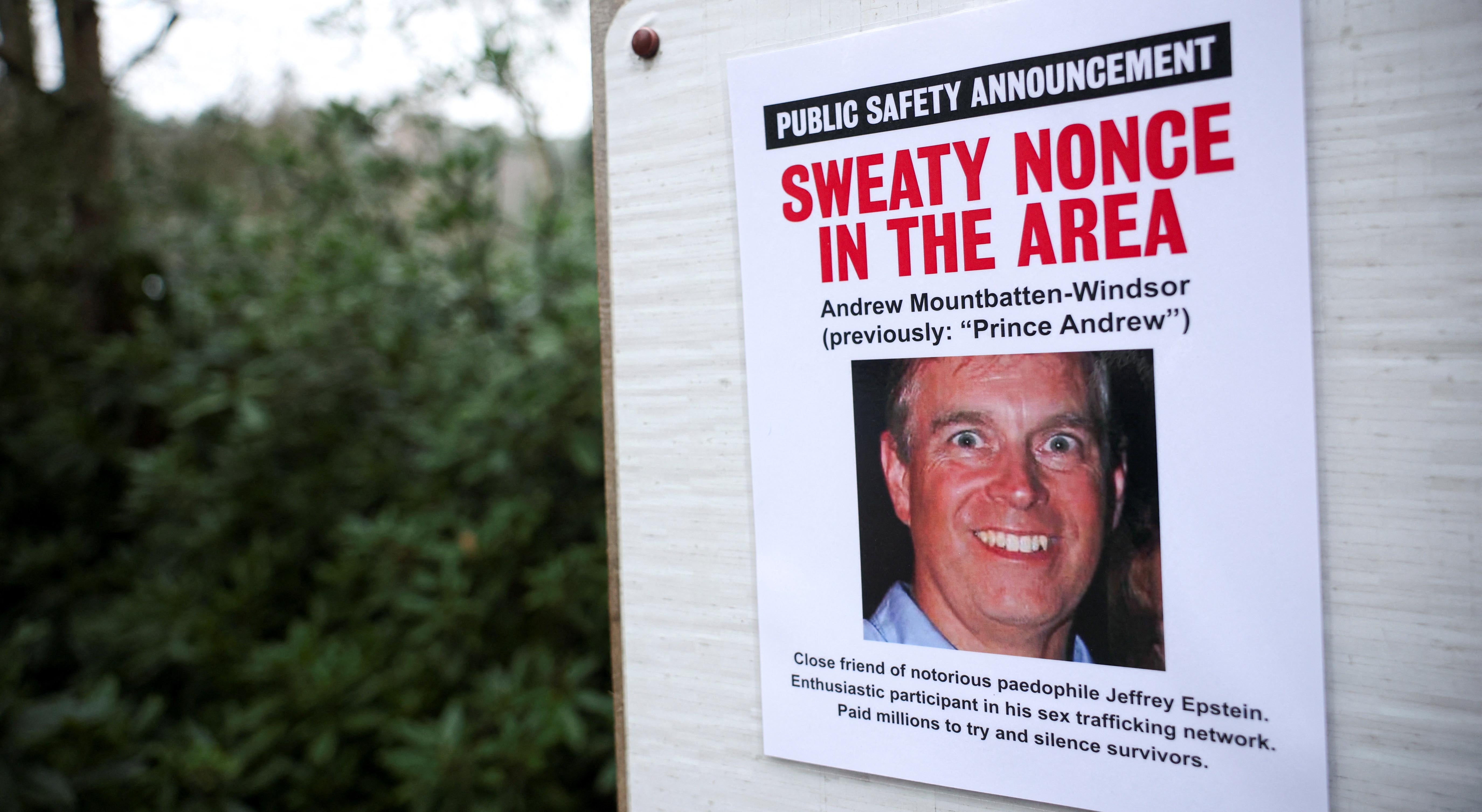 Polícia investiga suspeitas de que ex-príncipe André enviou informações confidenciais a Epstein