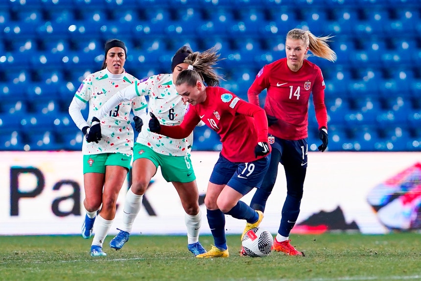 Sub-18 feminino  Portugal perde primeiro ensaio com a Noruega 