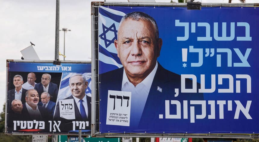 Imagem de Netanyahu ou Eisenkot. Israel vai a votos à procura de ponto de viragem