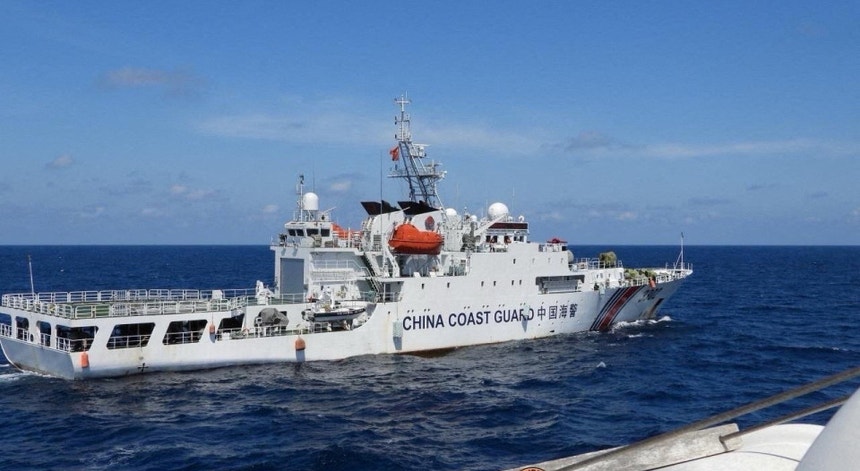 A tensão cresce no mar do sul da China
