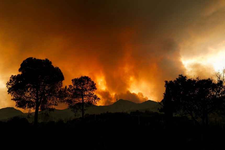 Imagem de Incêndios. Chamas próximas de Madrid