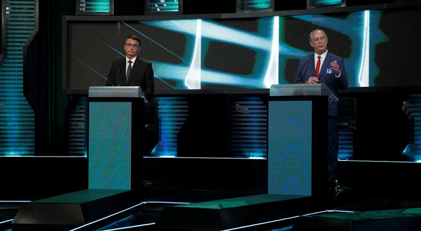 O último debate dos candidatos às presidenciais brasileiras realiza-se esta quinta-feira
