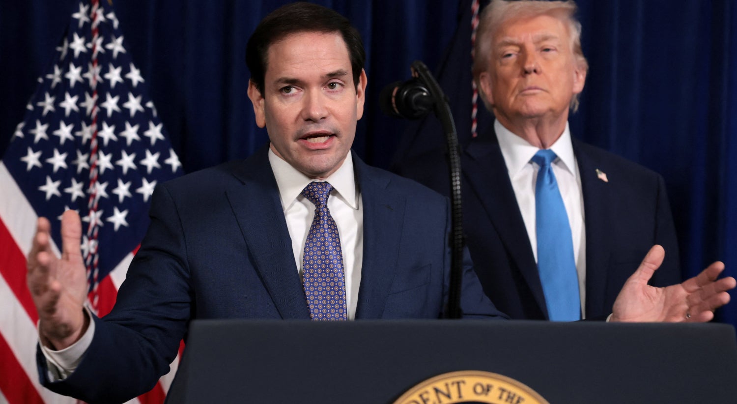 Washington promete trabalhar com autoridades venezuelanas "se tomarem as decisões certas"