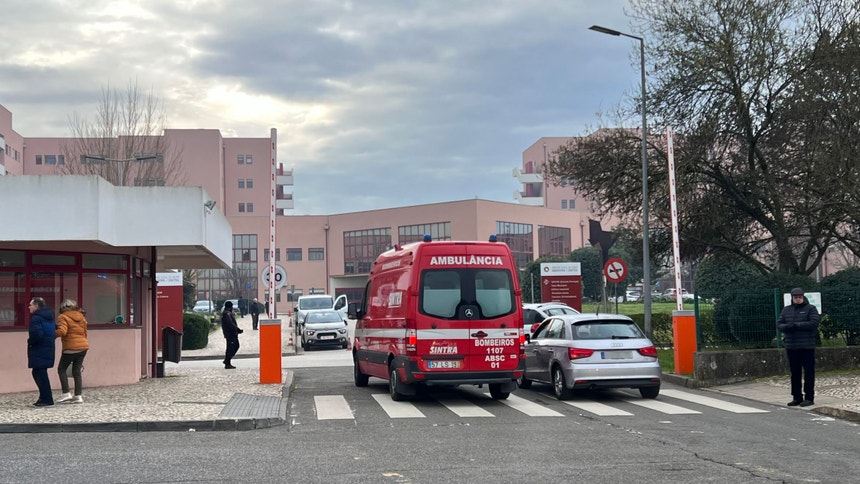 Hospital Amadora-Sintra. Ordem dos Enfermeiros diz que reforço anunciado não é suficiente