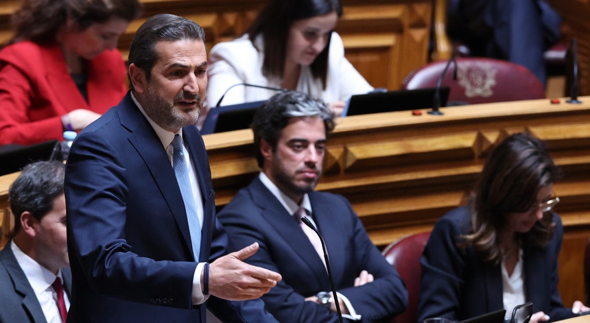 Imagem de Hugo Soares. Quem saiu do PSD para o Chega 