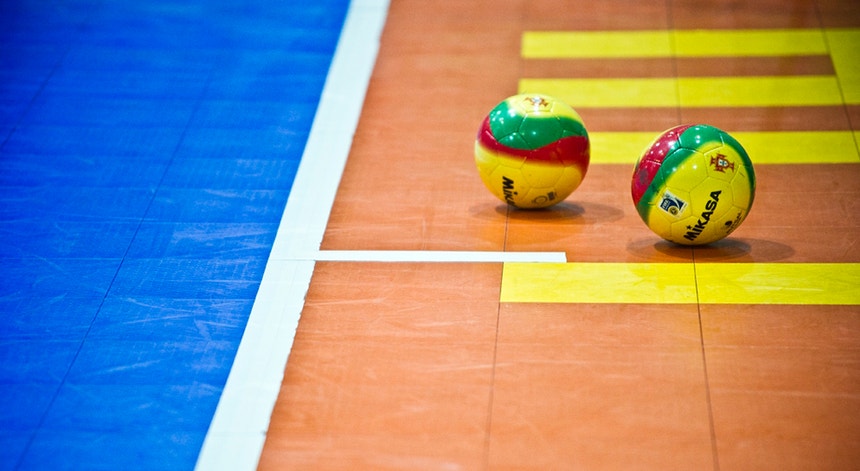 Sporting entrou a ganhar na final de futsal
