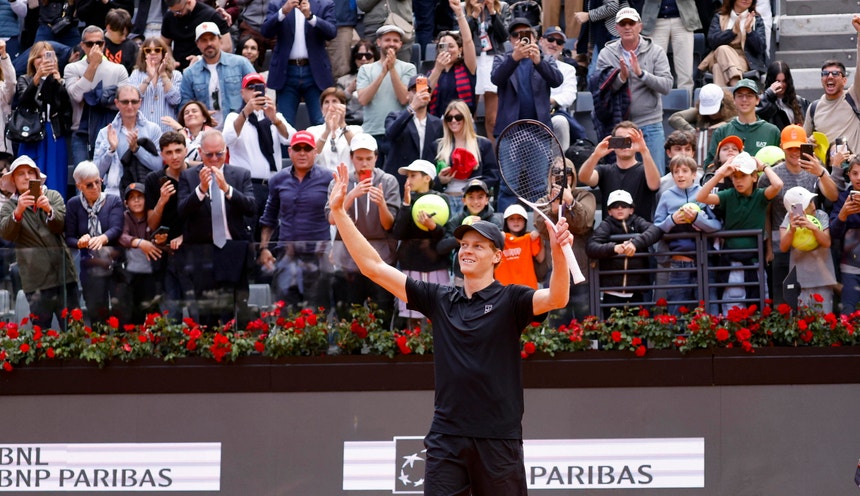 Sinner sofreu mas disputará a final do Masters 1.000 que lhe falta no currículo