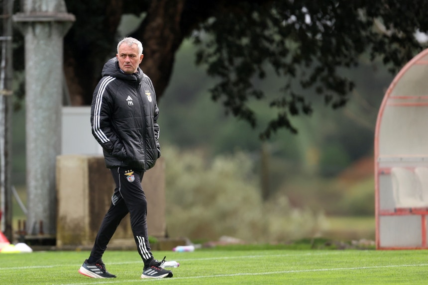 Mourinho diz que Benfica reencontra o “rei” e “maior candidato” a vencer ‘Champions’