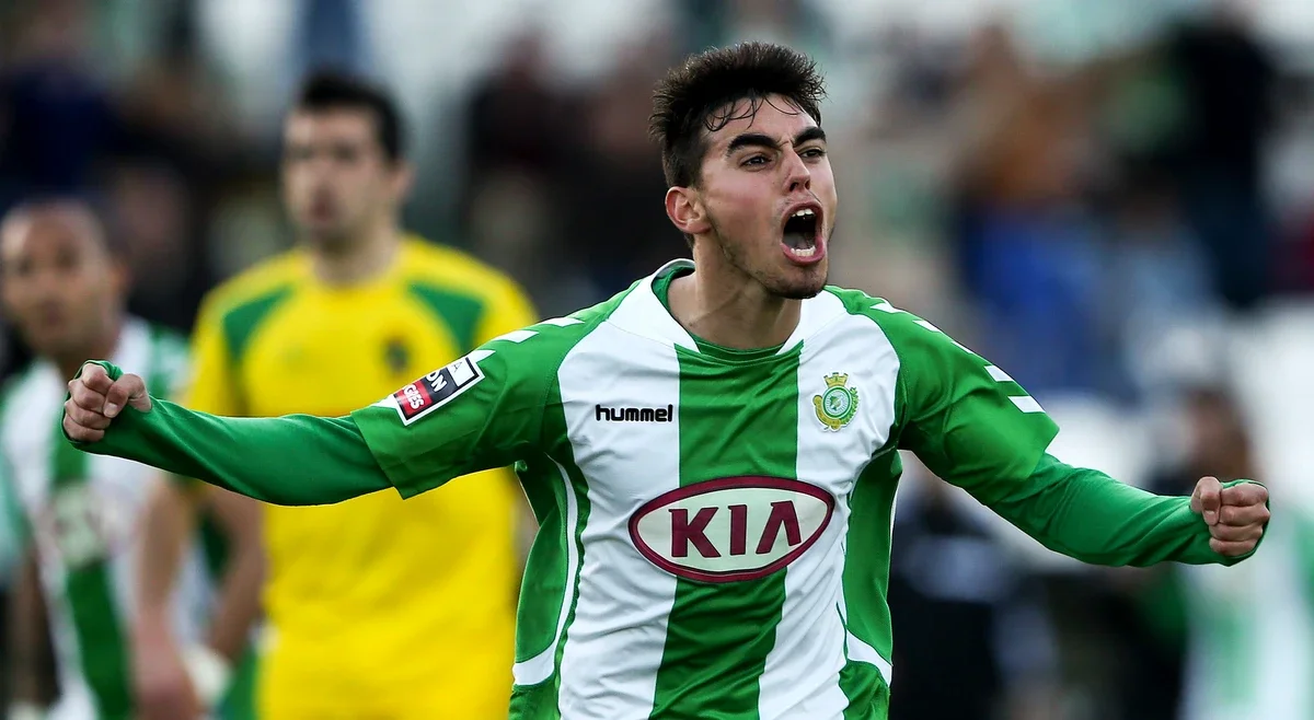Vitória de Setúbal sagra-se campeão e garante regresso ao Campeonato de Portugal