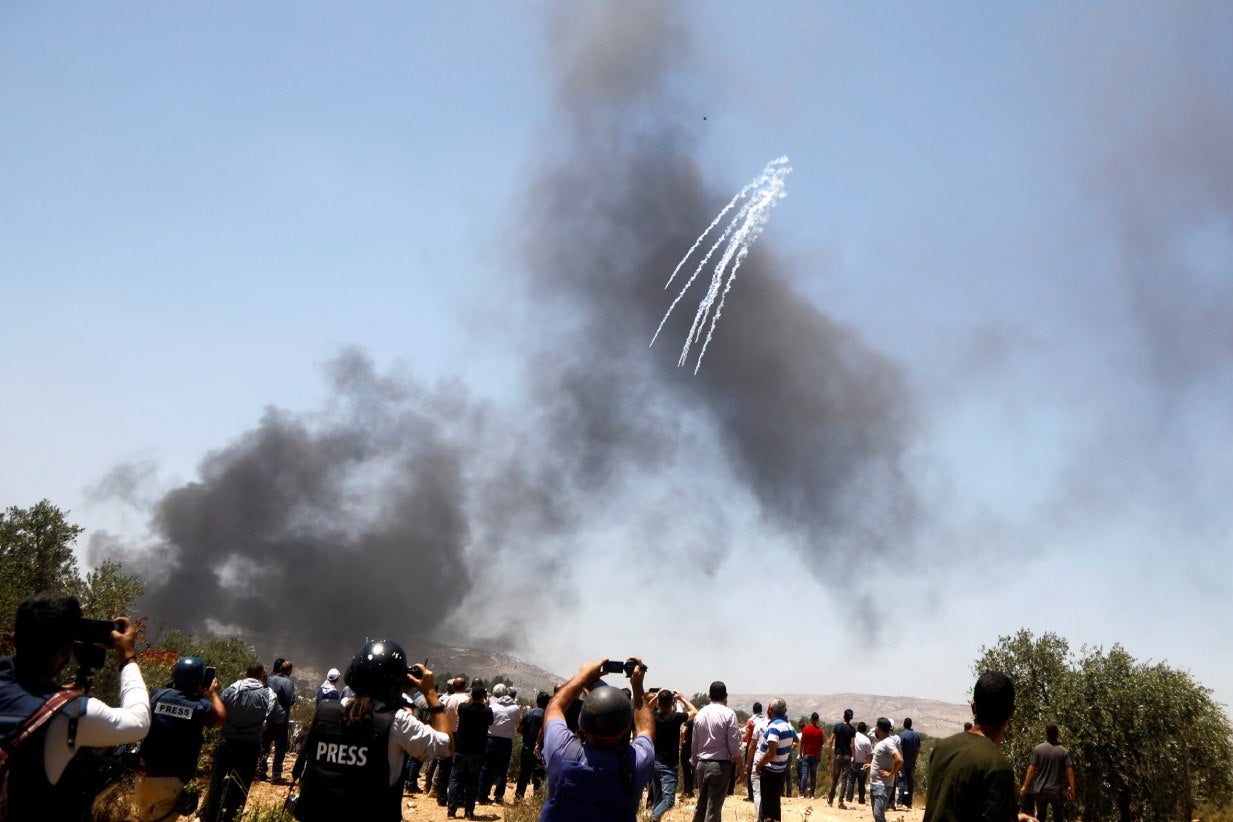 Fr�gil cessar-fogo no M�dio Oriente