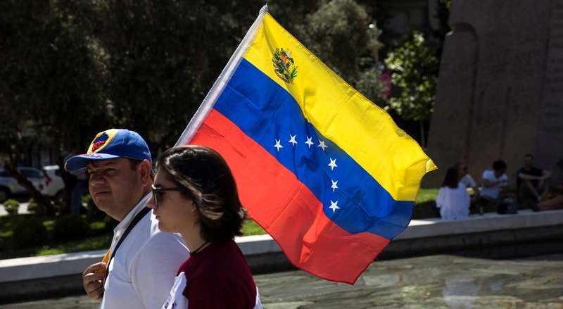 Bruxelas apela ao Governo de Caracas que suspenda o início de trabalhos da nova Assembleia Constituinte
