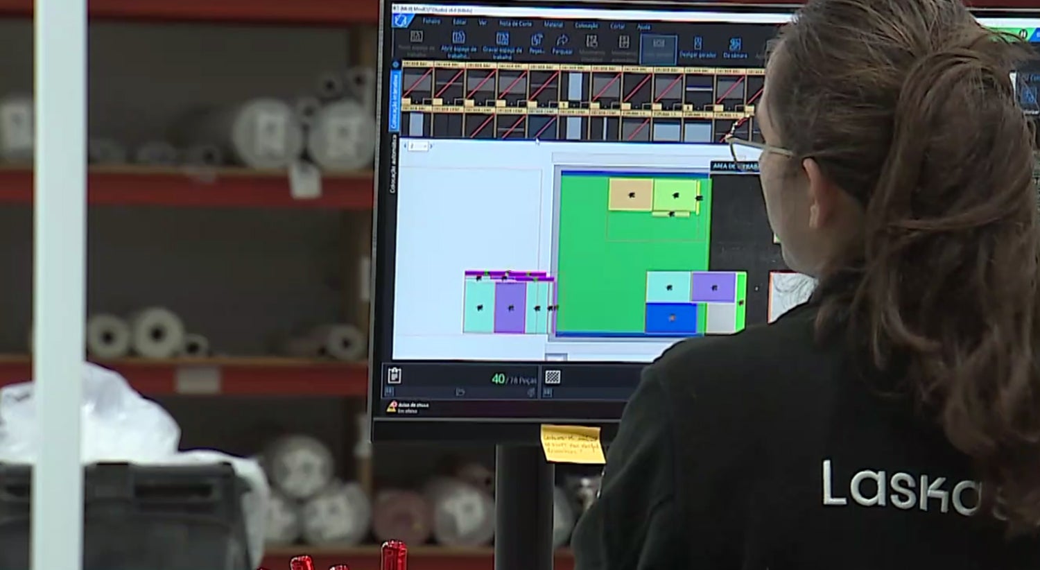 Furniture company in Paredes gives €1,000 to employees with children