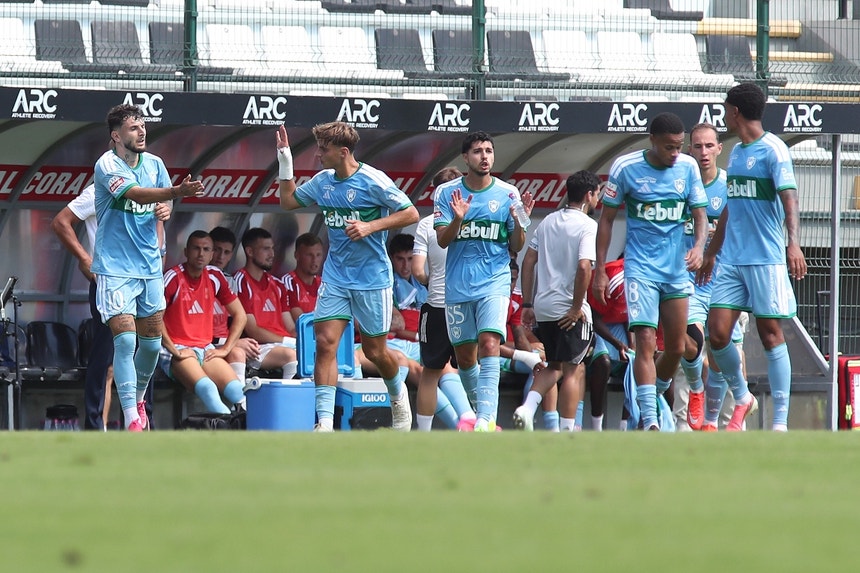 Imagem de Estrela arranca vitória no campo do Nacional