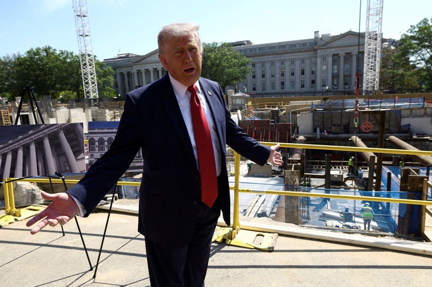 Trump dá a Teerão  