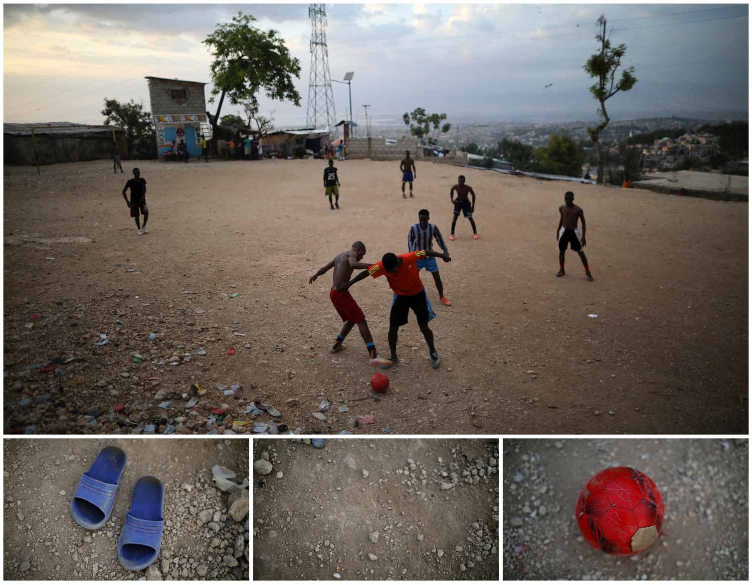 Foto Um grupo de jovens jogando um jogo de futebol – Imagem de