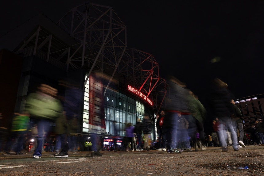 Imprensa inglesa aponta a regresso de antigo treinador ao Manchester United