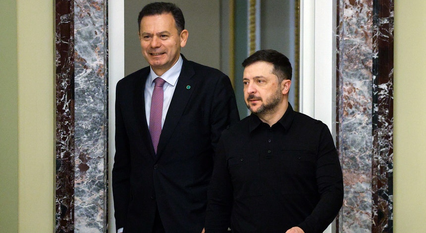 Imagem de Zelensky quer Portugal na reconstrução da Ucrânia e Montenegro já vê relação 