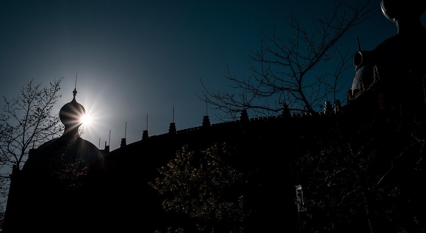 Imagem ilustrativa: Esgotados óculos gratuitos para observação do eclipse solar total