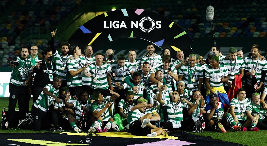 Câmara de Lisboa saúda Sporting campeão