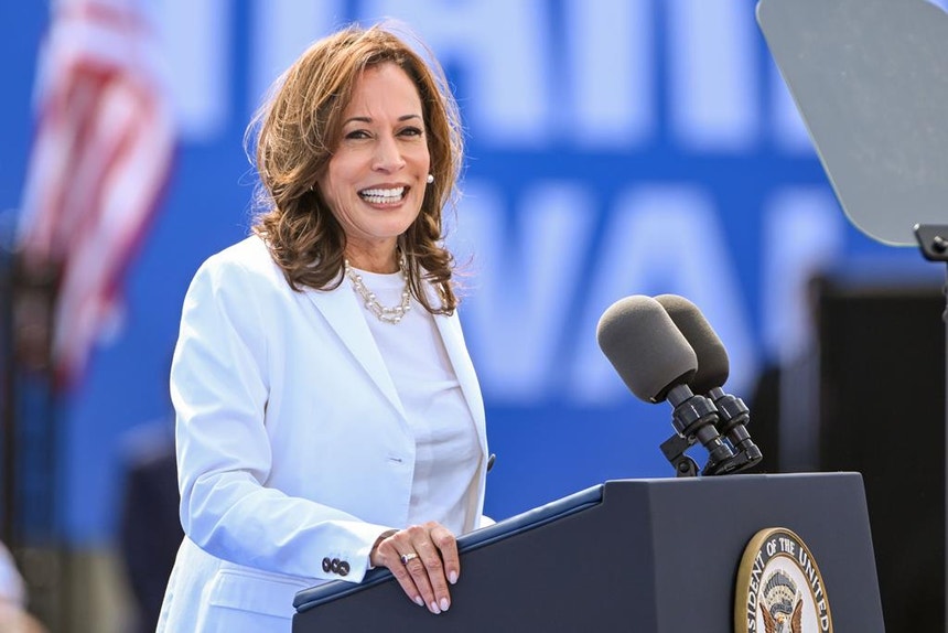 Kamala Harris destaca diferenças face a Donald Trump
