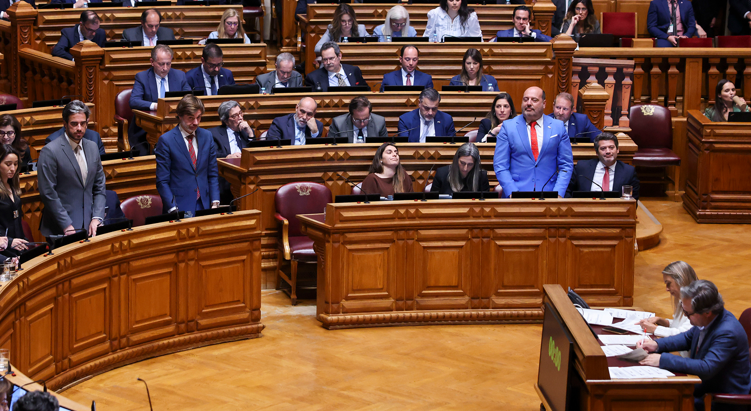 Lei da Nacionalidade aprovada com votos favoráveis de PSD, Chega, CDS e IL