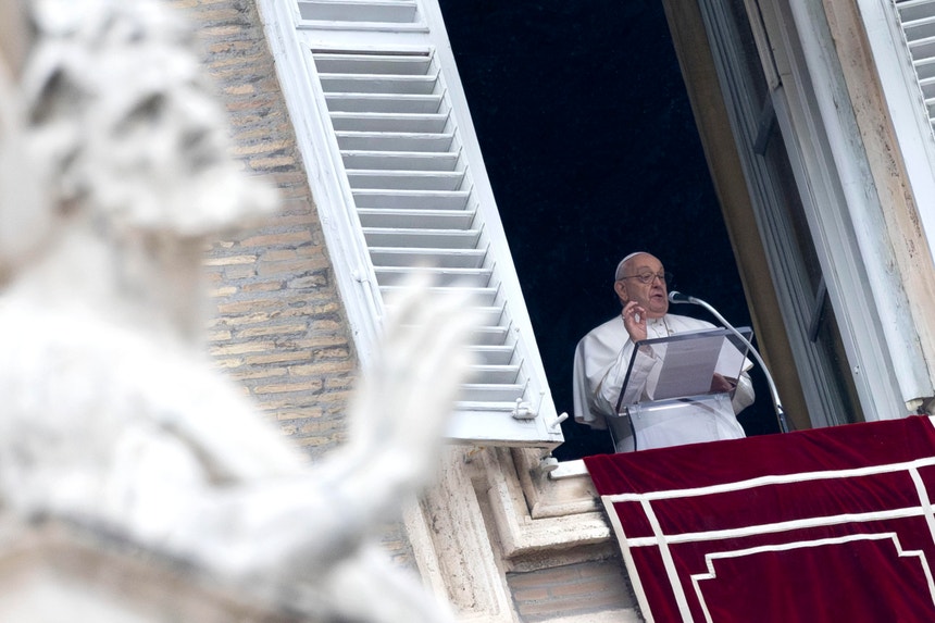 Papa Francisco volta a pedir cessar-fogo imediato no Médio Oriente