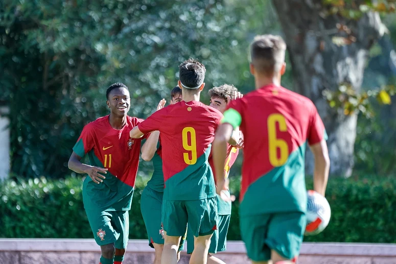 A goleada mostra a diferença entre as duas seleções
