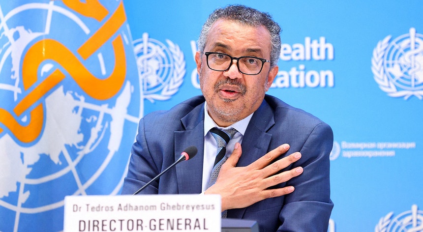 O chefe da Organização Mundial da Saúde (OMS), Tedros Adhanom Ghebreyesus, critica a postura da China face à covid-19
