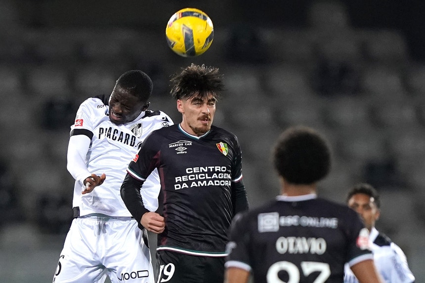 Vitória SC - Estrela