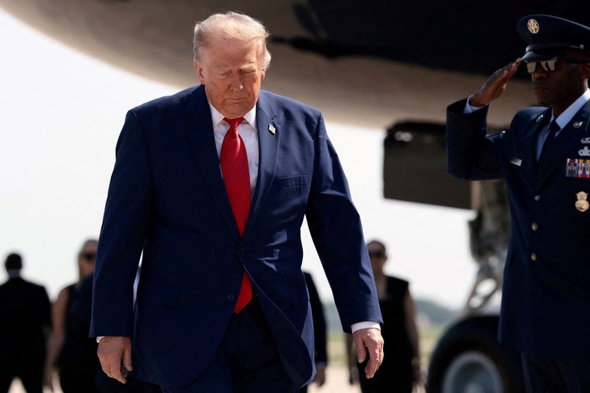 Imagem de Trump. Cada ataque do Irão a navios será "uma ponte ou uma central energética" destruídas