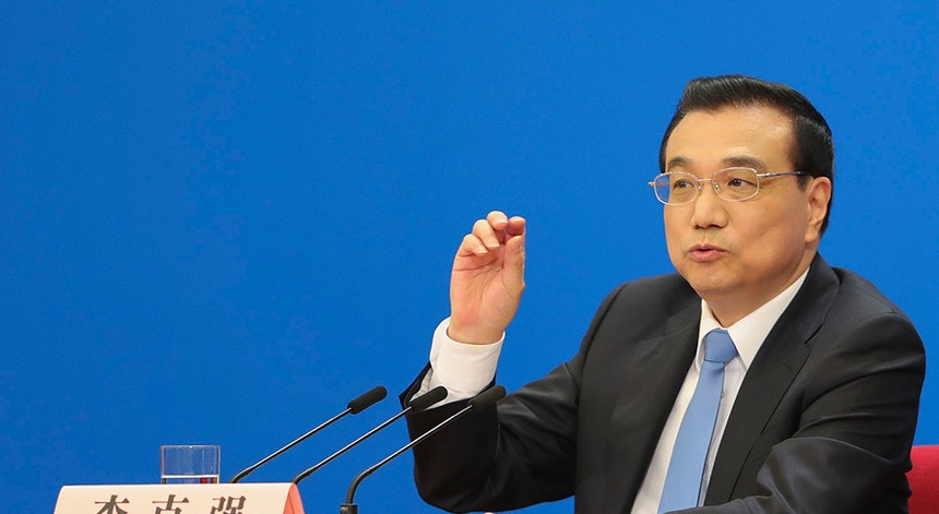 Li Kepiang pediu confiança ao mundo e  defendeu a resistência da economia chinesa
