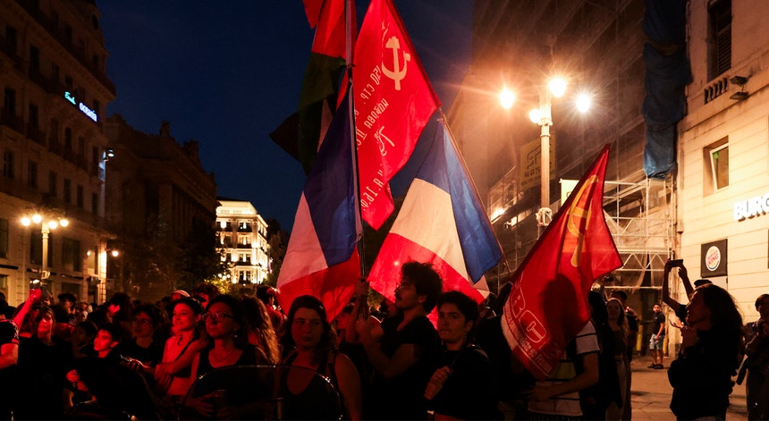 Festejos em Marselha, no sul de França, face à vitória da Nova Frente Popular nas legislativas
