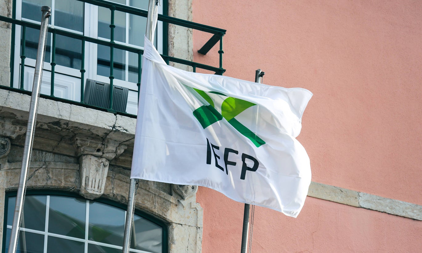 Número de desempregados nos centros de emprego recua 9,9% em junho divulga o IEFP