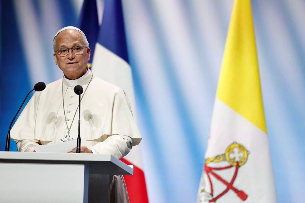 "Um massacre sem sentido". Papa lamenta regresso da guerra à Europa