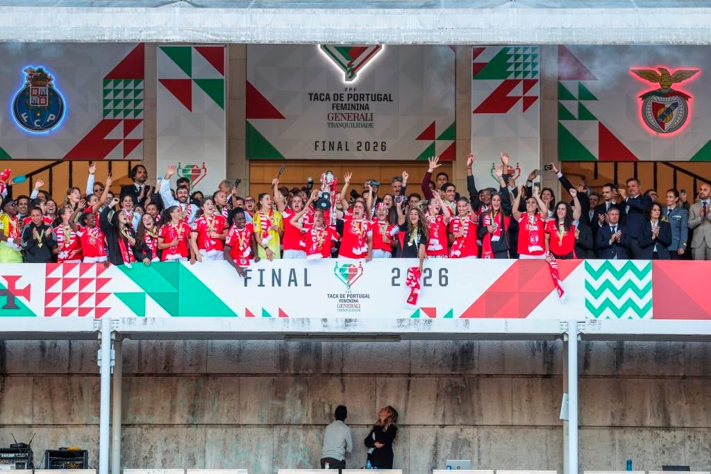 `Bis` de Caroline Moller d� terceira Ta�a de Portugal feminina ao Benfica
