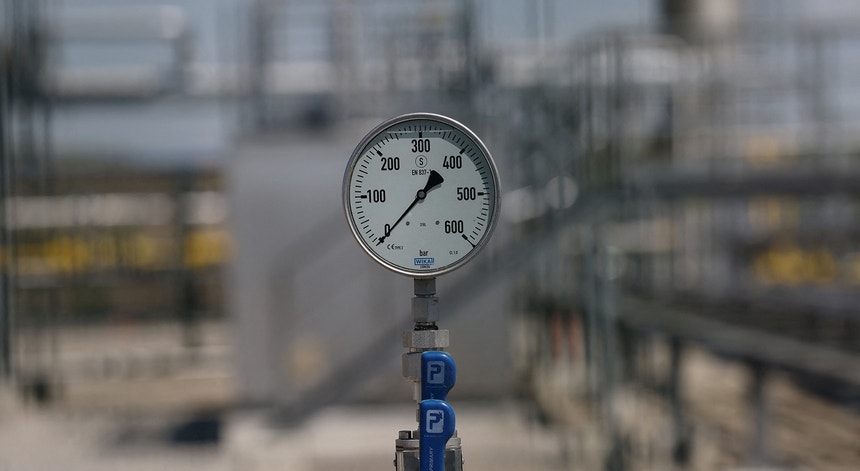 Alerta AIE. Petróleo comercial está prestes a esgotar-se